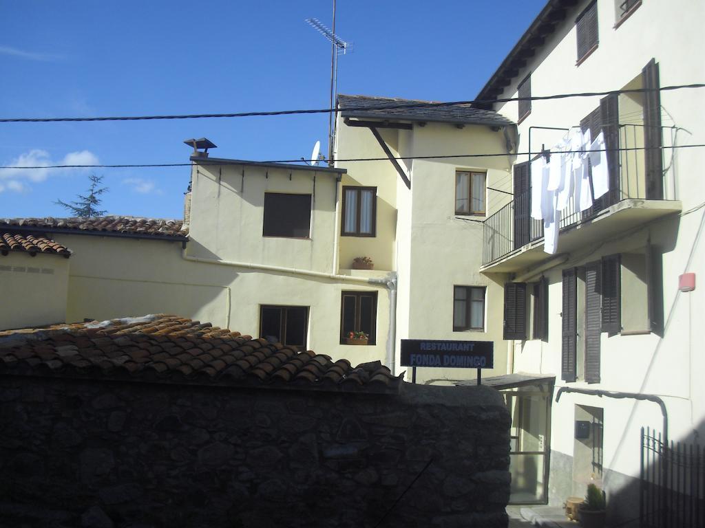 Fonda Domingo Hotel Lles Exterior foto